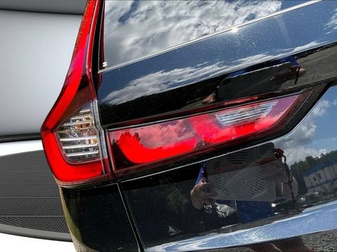 Used 2025 Honda CR-V EX image 25
