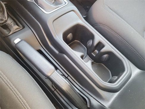 Used 2021 Jeep Gladiator Sport image 24