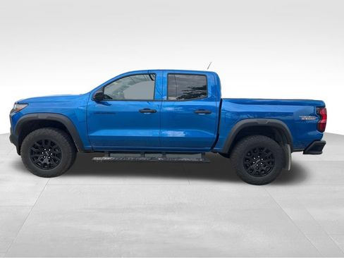 Used 2024 Chevrolet Colorado Trail Boss w/ Advanced Trailering Package AWD/4WD image 4
