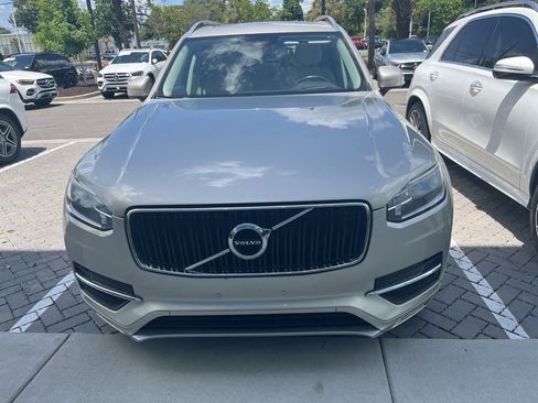 Used 2016 Volvo XC90 T6 Momentum AWD/4WD image 2