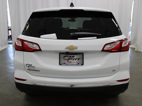 Used 2021 Chevrolet Equinox LT w/ Driver Convenience Package image 6