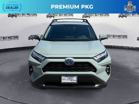 Used 2023 Toyota RAV4 XLE Premium image 2