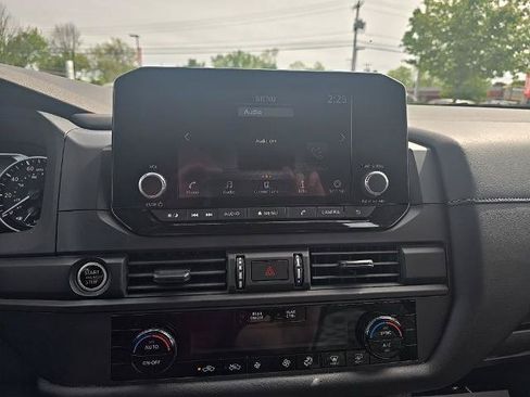 Certified 2024 Nissan Pathfinder S AWD/4WD image 21