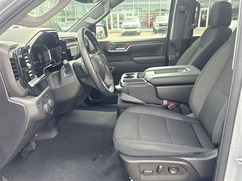 Certified 2024 Chevrolet Silverado 1500 RST AWD/4WD image 19