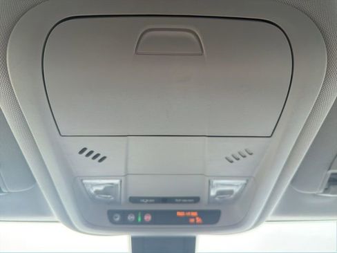 Used 2023 Chevrolet Equinox LT w/ LPO, Floor Liner Package FWD image 31