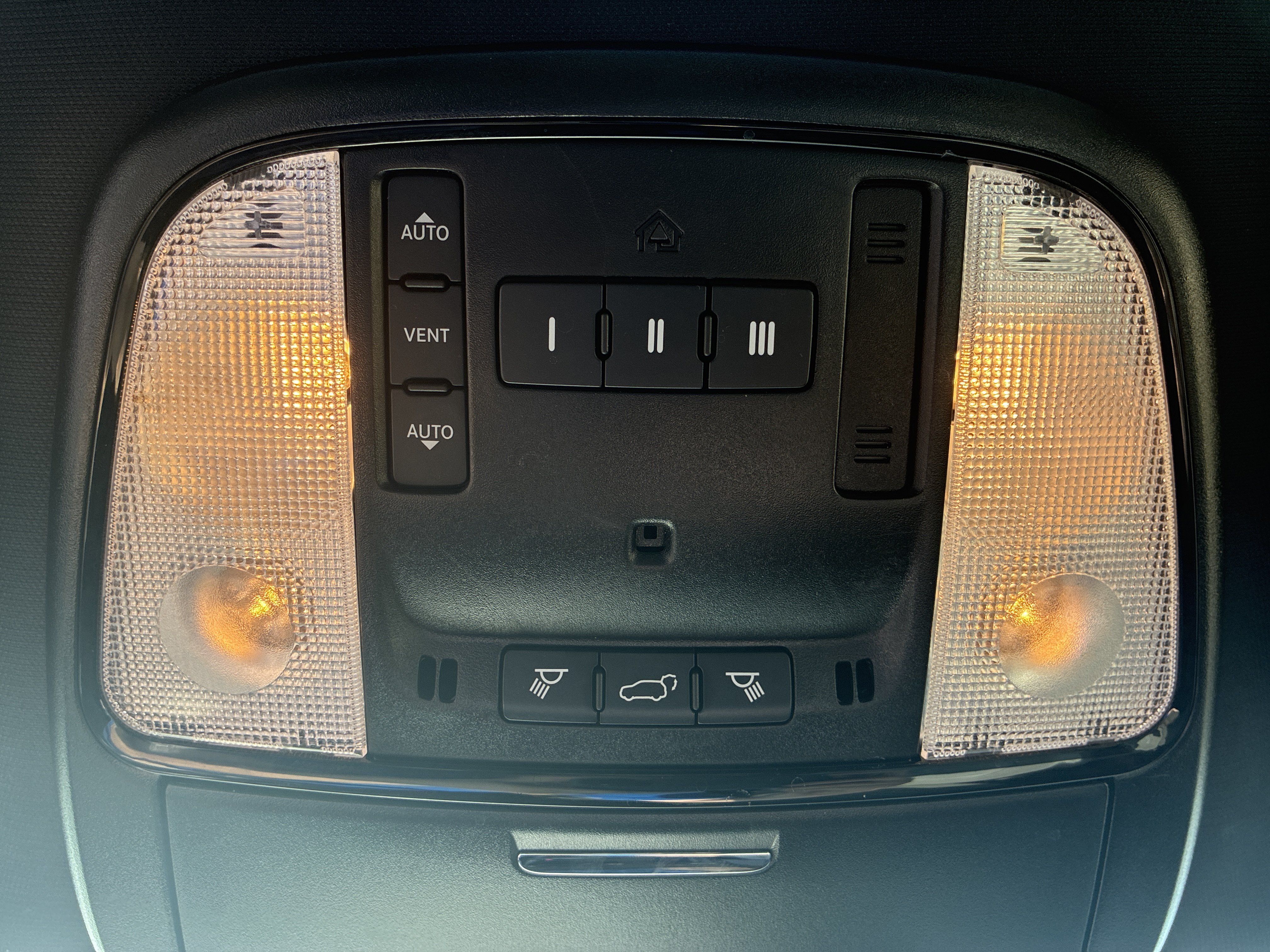 Used 2024 Dodge Durango GT AWD/4WD image 35