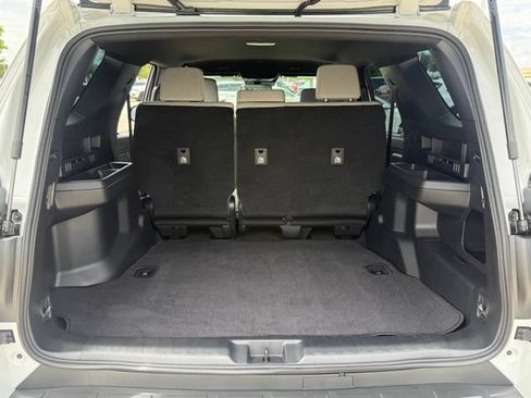 Used 2026 Toyota 4Runner SR5 AWD/4WD image 29