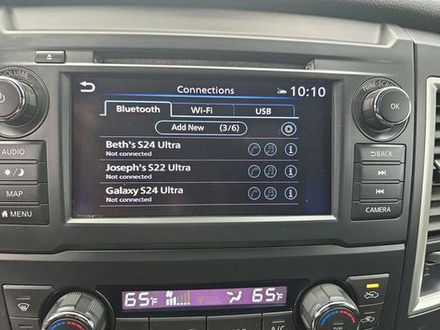 Used 2019 Nissan Titan SL w/ Midnight Edition image 34