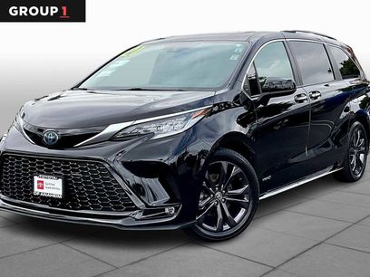 Used 2021 Toyota Sienna XSE w/ XSE Plus Package