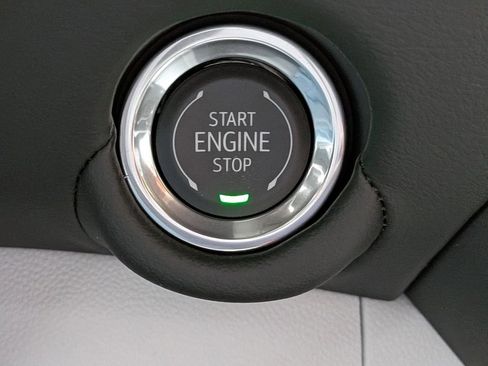 New 2026 Chevrolet Suburban Premier image 30