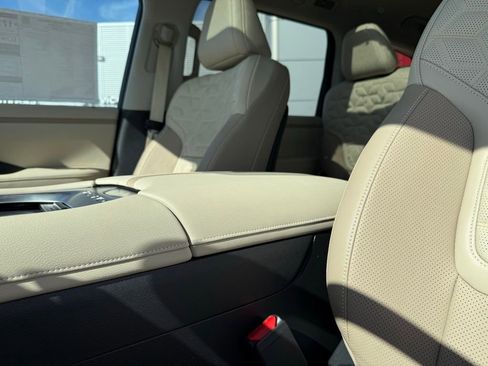 New 2026 Nissan Armada Platinum image 25