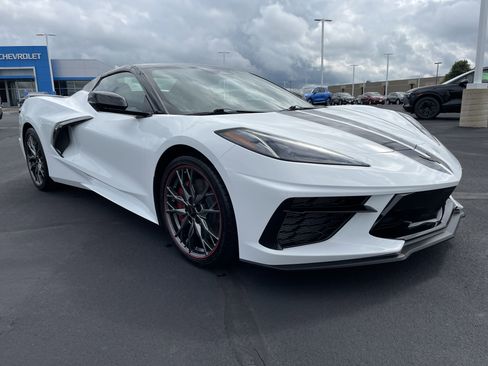 Certified 2024 Chevrolet Corvette Stingray Convertible w/ Z51 Performance Package image 7