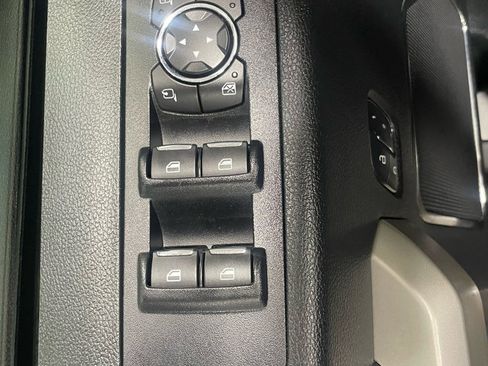 Used 2015 Ford F150 Lariat w/ Equipment Group 502A Luxury image 11