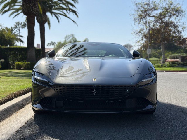 Used 2024 Ferrari Roma RWD image 12