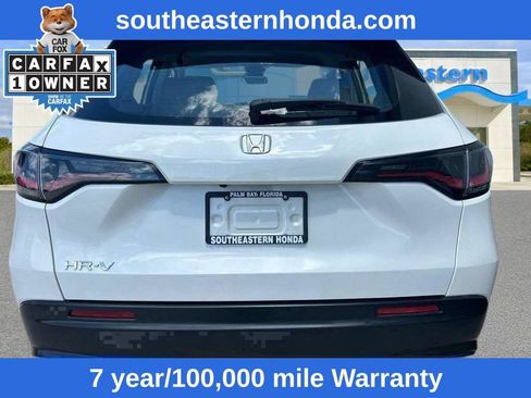 Used 2025 Honda HR-V LX image 8