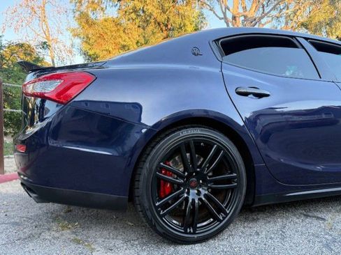 Used 2015 Maserati Ghibli PREMIUM image 23