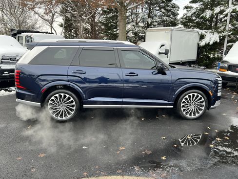 Used 2026 Hyundai Palisade Calligraphy image 12