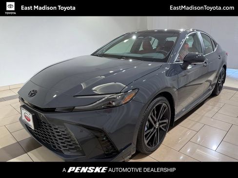 Certified 2025 Toyota Camry XSE w/ Premium Plus Package AWD/4WD image 1