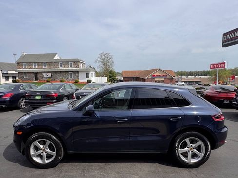 Used 2018 Porsche Macan AWD/4WD image 5
