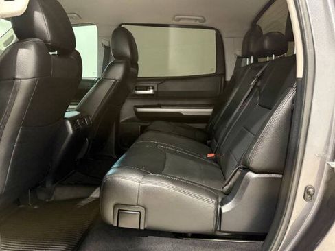 Used 2019 Toyota Tundra SR5 AWD/4WD image 18
