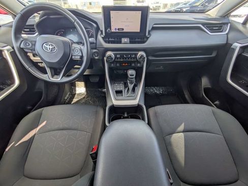 Used 2025 Toyota RAV4 XLE w/ Weather Package AWD/4WD image 13