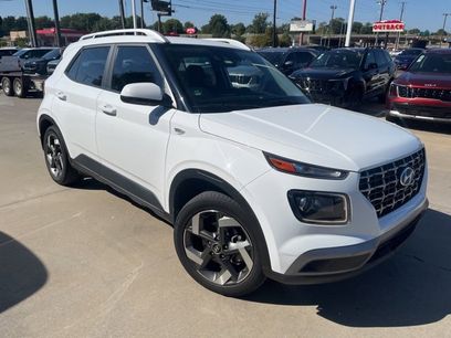 Used 2021 Hyundai Venue SEL