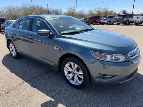 Used 2010 Ford Taurus SEL FWD image 7