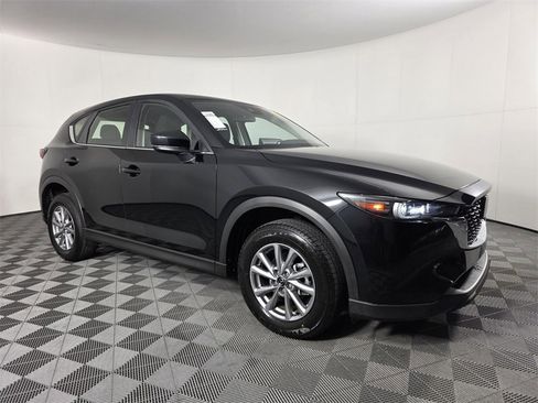 Used 2023 MAZDA CX-5 AWD 2.5 S image 2