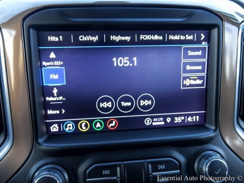 Used 2021 Chevrolet Silverado 1500 High Country image 22