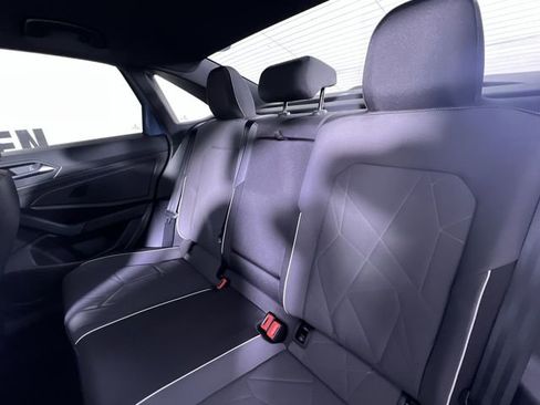 New 2025 Volkswagen Jetta SE image 23