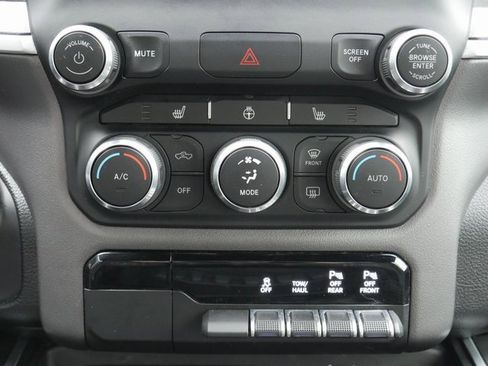 Used 2022 RAM 1500 Big Horn image 21