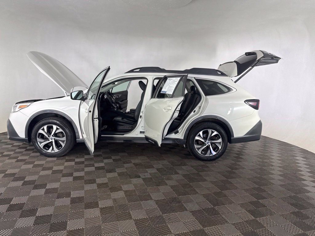 Used 2020 Subaru Outback Limited AWD/4WD image 14