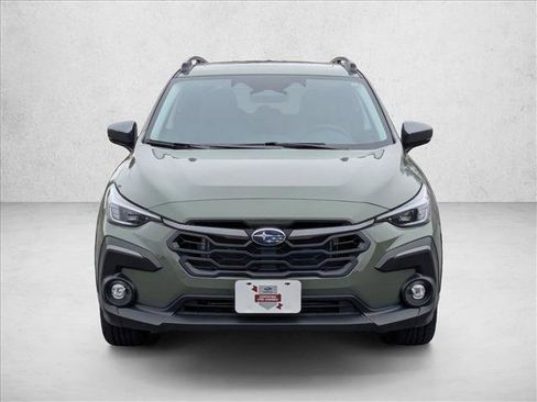 Certified 2025 Subaru Crosstrek 2.5i Limited w/ Popular Package #3A image 2
