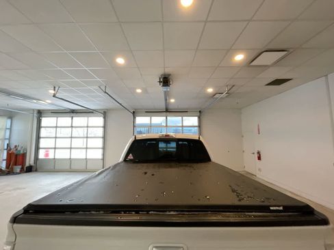 Used 2013 Ford F150 Lariat w/ Lariat Chrome Pkg image 23