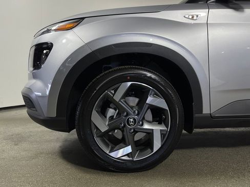 New 2026 Hyundai Venue SEL image 11