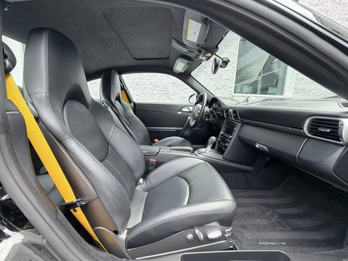 Used 2012 Porsche 911 Turbo S AWD/4WD image 40