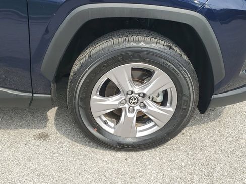 Certified 2025 Toyota RAV4 XLE AWD/4WD image 6