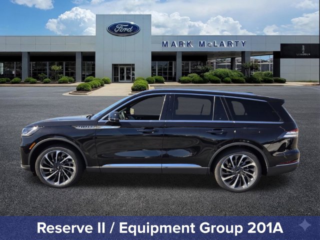 New 2027 Lincoln Aviator Reserve AWD/4WD image 2