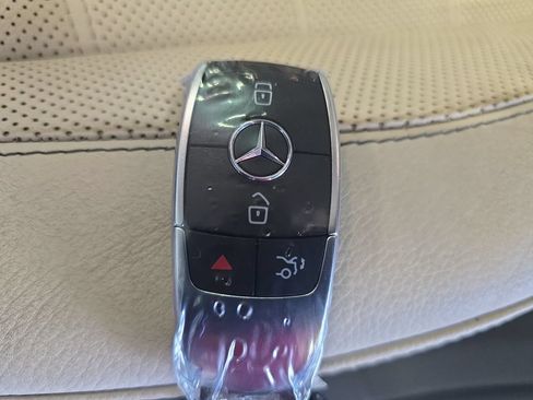 Used 2020 Mercedes-Benz GLE 350 4MATIC image 40
