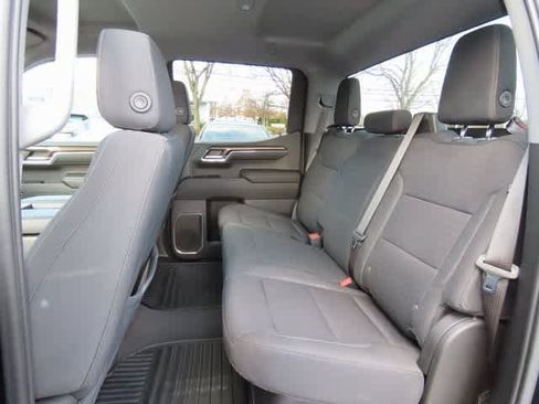 Used 2023 Chevrolet Silverado 1500 LT image 15