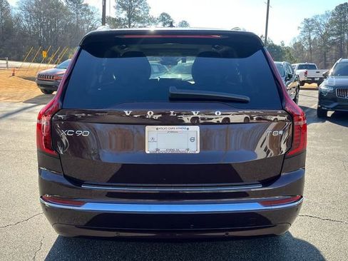 New 2025 Volvo XC90 T8 Ultra w/ Protection Package Premier image 5