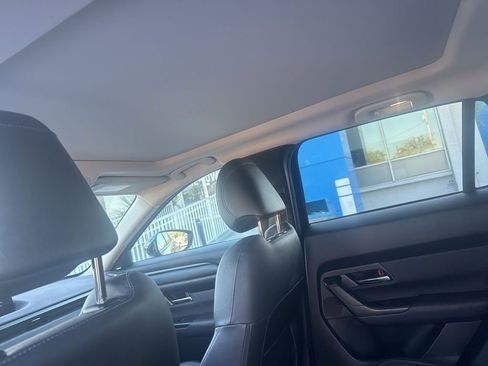 Used 2023 MAZDA CX-50 AWD 2.5 S w/ Weather Package image 4