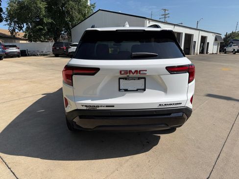 Used 2025 GMC Terrain Elevation w/ Elevation Premium Package AWD/4WD image 15