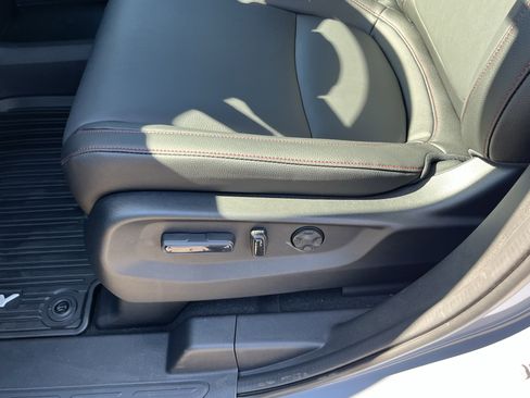 New 2026 Honda Odyssey Sport-L image 17