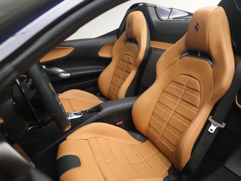 Certified 2024 Ferrari SF90 Spider AWD/4WD image 15