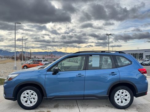 Used 2019 Subaru Forester Base w/ Alloy Wheel Package image 6
