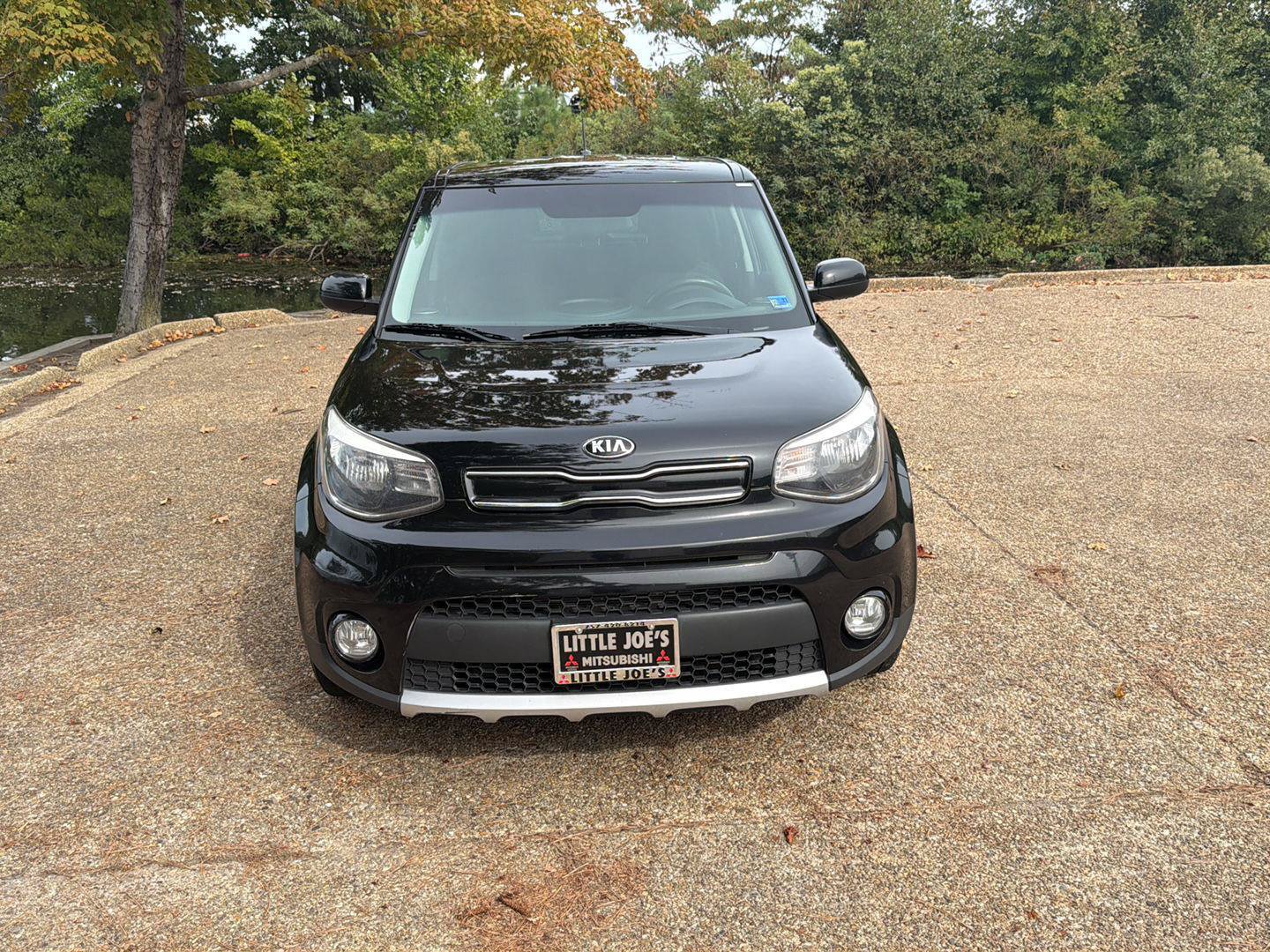 Used 2017 Kia Soul + FWD image 10