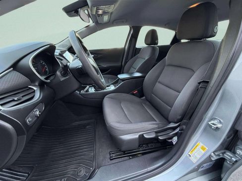 Used 2023 Chevrolet Malibu LS FWD image 10