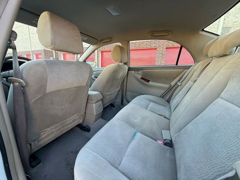 Used 2005 Toyota Corolla S image 14