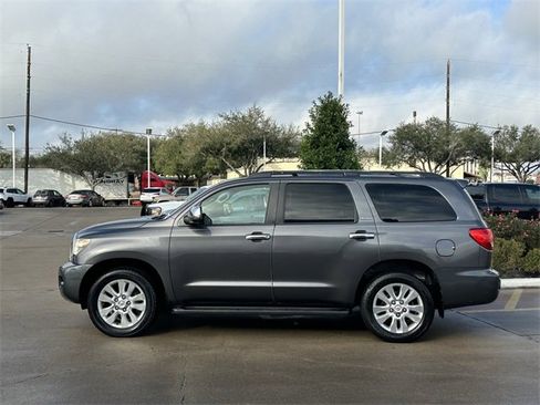 Used 2016 Toyota Sequoia Platinum image 4